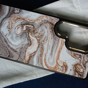 Burga S25 Ultra Mag Case - Marble Pattern Phone - White, Tan, Gold